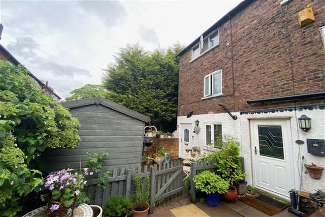 End terrace house for sale in Bluebell Lane, Macclesfield