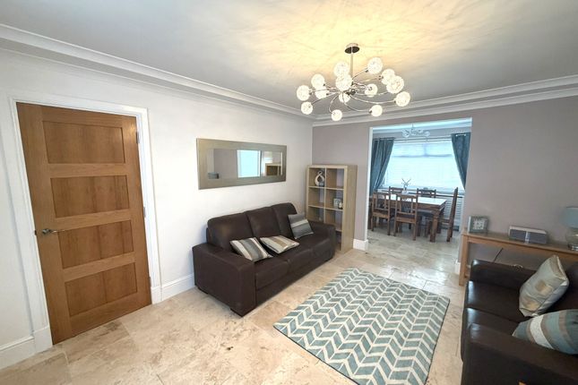 Glen Avenue, Larkhall photo 2