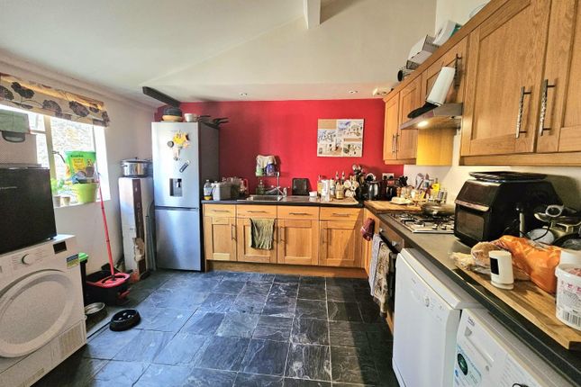 4A, Old Town, Wotton-Under-Edge photo 4