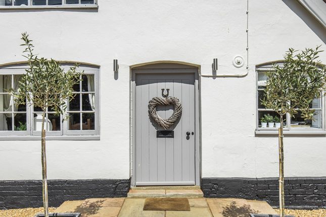 White Cottage House_-82