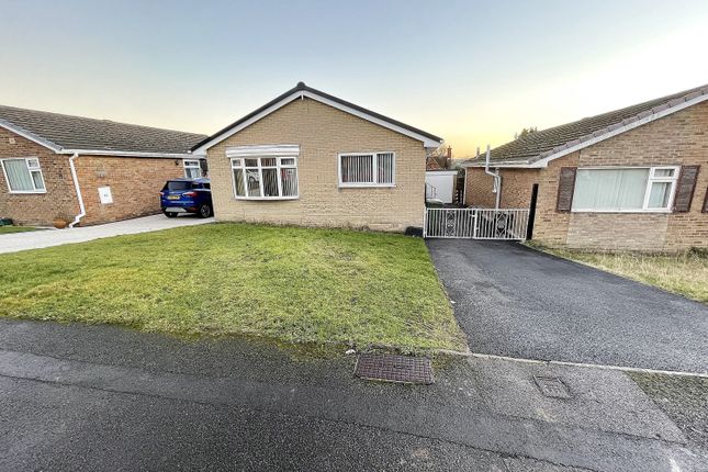 3 bed detached bungalow for sale in Summerfield Road, Dronfield, Derbyshire S18