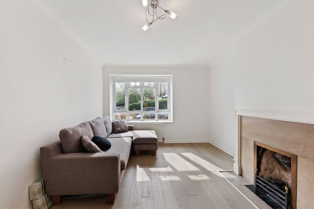 Mapesbury Road, London photo 5