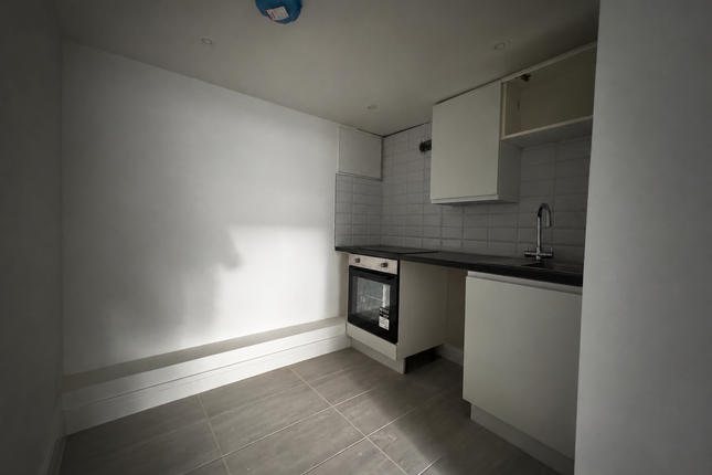 20B, Northam Road, Southampton photo 3