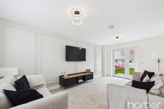 3 Rosehall Crescent, Uddingston, City of Glasgow photo 2