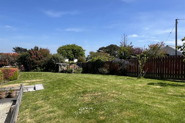 5 & The Annexe, Fairway, Carlyon Bay photo 4