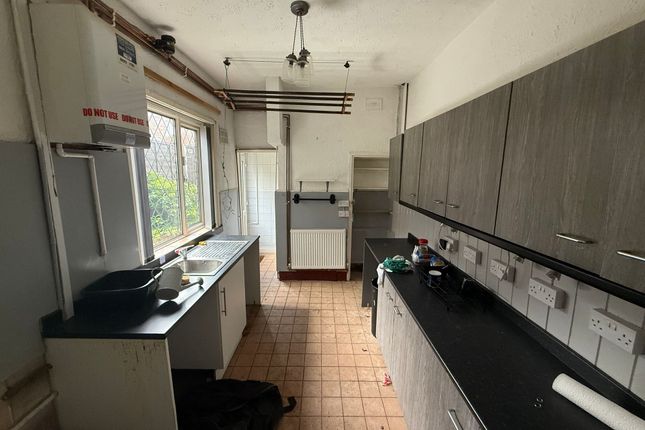 20 Campbell Terrace, Stoke-On-Trent photo 2