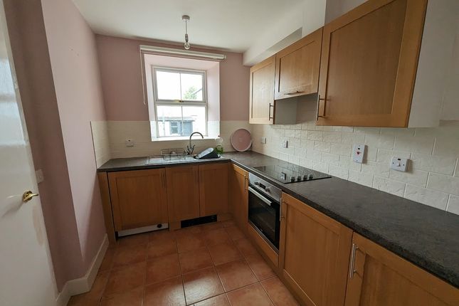 Town house for sale in 69 Drumlanrig Street, Thornhill