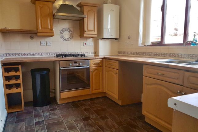31, Paignton photo 2