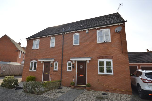 Thumbnail Semi-detached house to rent in Cambrian Road, Tewkesbury, Gloucestershire