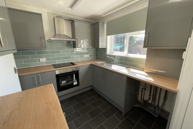 Fitzalan Court, Flat 1, Fitzalan Road, Littlehampton photo 3