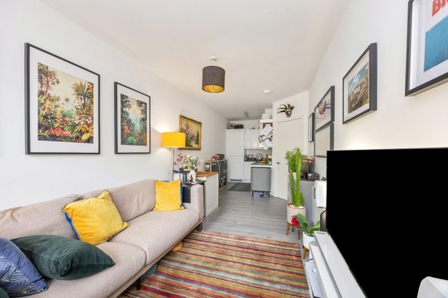 Apartment 3, 8, School Road, Hove photo 4