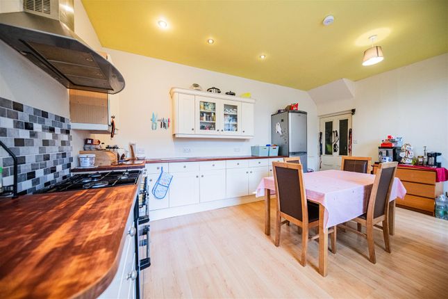 19, Miller Avenue, Wick photo 4