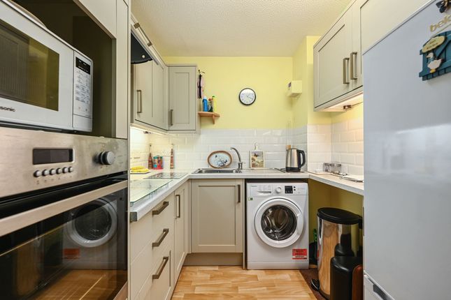 Flat 17, Mill Lodge Mill Road, Hailsham photo 4