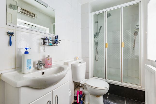 Master En-Suite