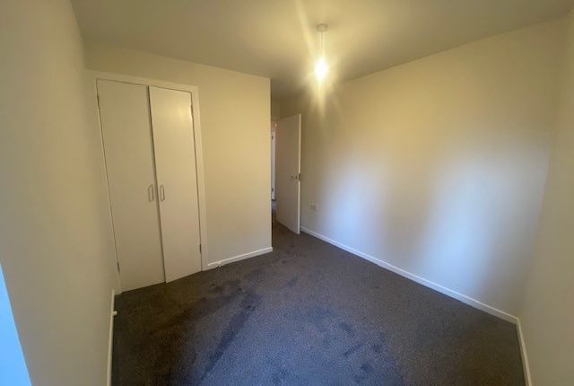 Flat to rent in Saughtonhall Drive, Edinburgh