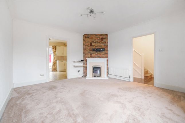 78, Bagshot Green, Surrey photo 2