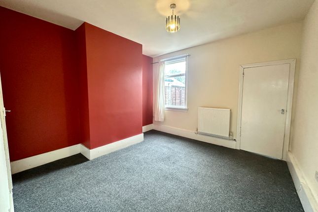 146, Parker Street, Walsall photo 4