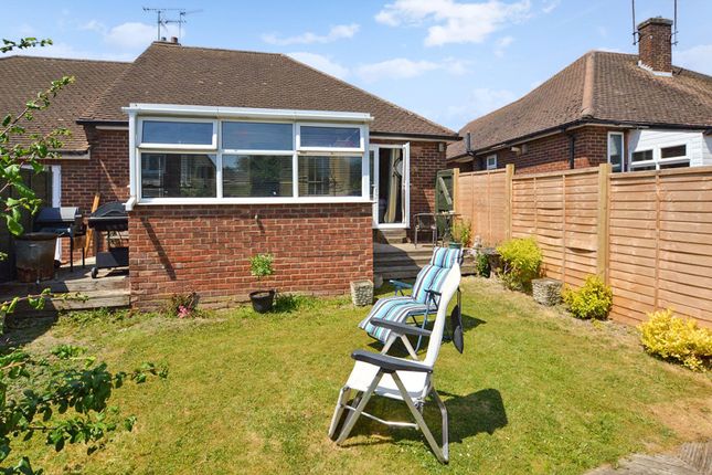 Bungalow for sale in Langdale Road, Dunstable, Bedfordshire
