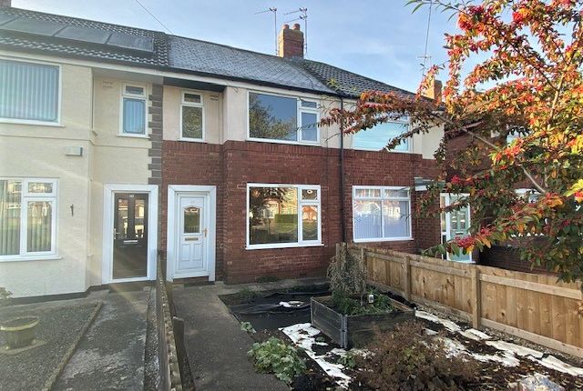 Terraced house to rent in Wold Road, Hull