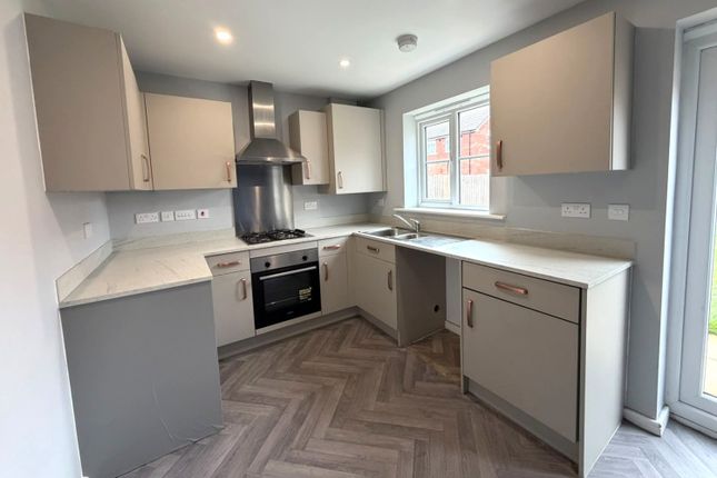 22, Alder Avenue, Grimsby photo 3