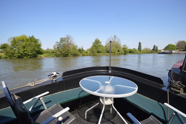 Thumbnail Houseboat for sale in Portsmouth Road, Surbiton