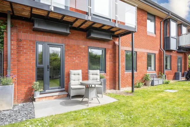 Thumbnail Flat to rent in Milton House, Station Yard