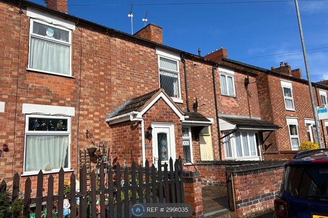 Woods Lane, Burton-On-Trent photo 2