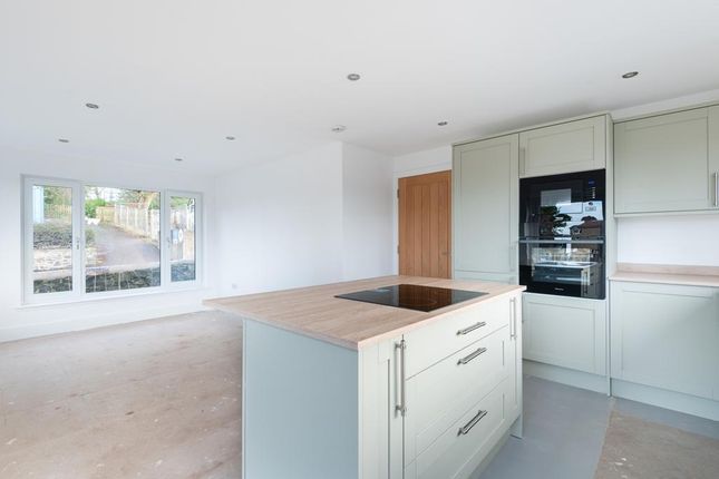 NEW HOUSE NORTH OF DALGAIRN, Bank Street, Cupar photo 4