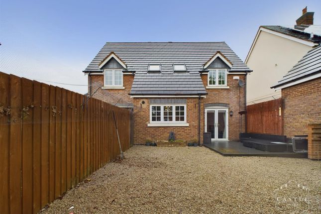 Detached house for sale in Gold Close, Hinckley
