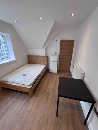 Block of flats to rent in George Street, Luton