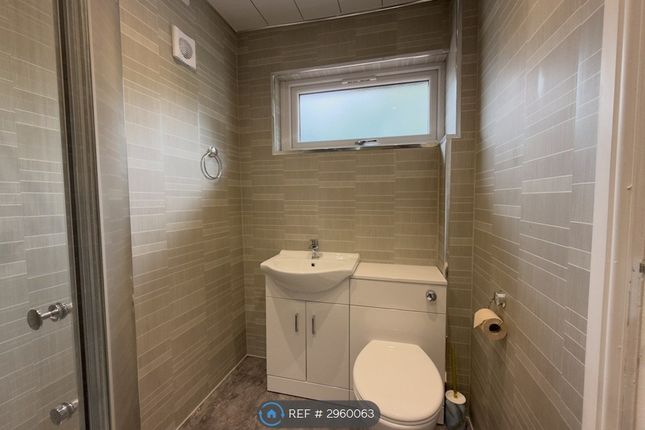 14, Loudon Gardens, Johnstone photo 5