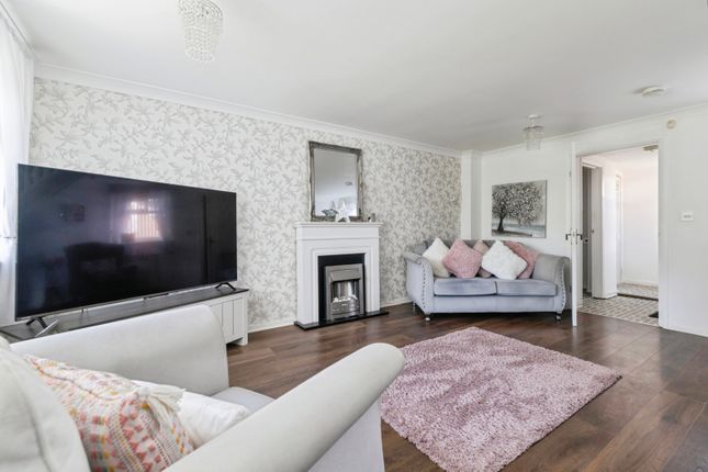 16, Coniston Drive, Durham photo 2