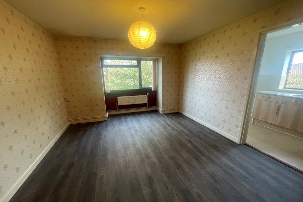 Flat to rent in Mayflower Court, Mansfield