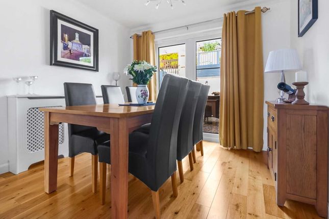 53, Woodhead Crescent, Glenmavis photo 4