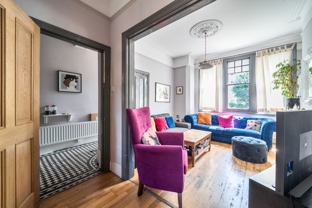 15, Felix Avenue, London photo 4