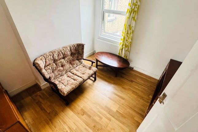 101, Rosslyn Crescent, 101, Harrow, London photo 5