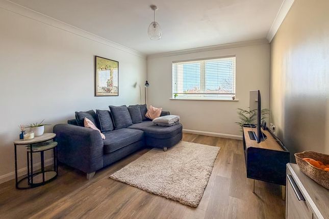 Flat 22 Oasis Court, 18, Kenway, Southend-on-Sea photo 4