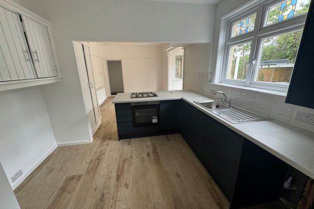 54 Namu Road, Bournemouth photo 2