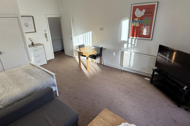 Flat 1, 71, Clyde Road, Manchester photo 5