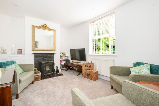 2 Brooklands Cottage, Coopers Wood, Crowborough photo 4