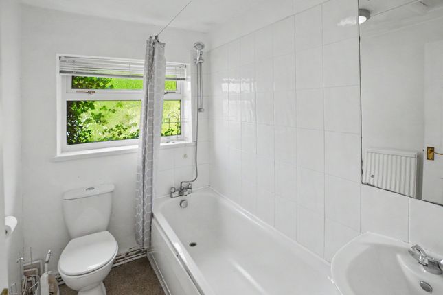 10 Llanwonno Road, Pontypridd photo 4