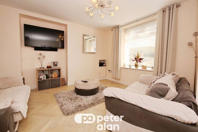 41, Aberdare Road, Mountain Ash photo 3