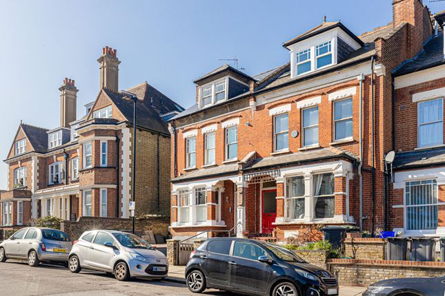 2-bed flat on First Floor Flat, 120 Hillfield Avenue, London, £650,000