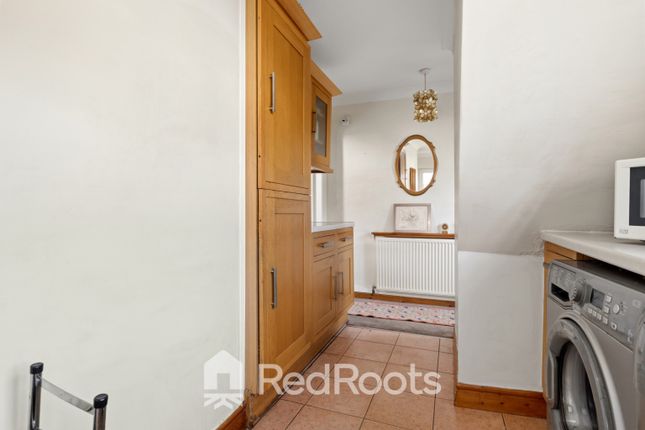 14 Woodside Road, Doncaster, South Yorkshire photo 4