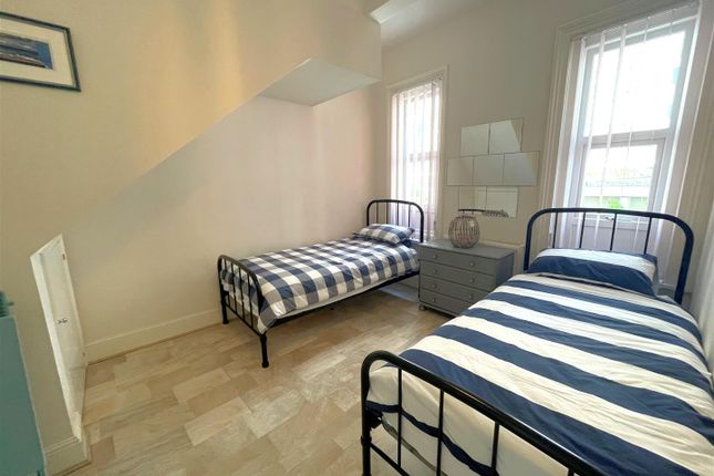 Victoria Apartment, 14, Osborne Road, Shanklin photo 4