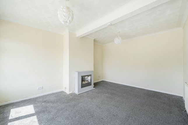 32, Northfield Way Nythe, Nythe photo 2