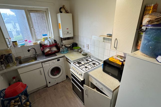Flat 4 Holly Lodge, 150, Norwood Road, Southall photo 3