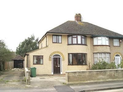 Semi-detached house to rent in 6 Bedroom HMO For Sh, Lyndworth Close OX3