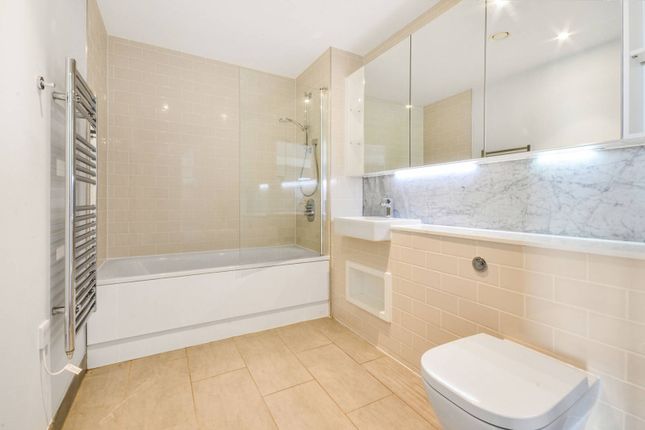 Thumbnail Flat to rent in Sayer Street, Elephant And Castle, London