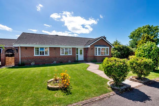 Thumbnail Detached bungalow for sale in Constables Croft, Upper Arncott, Bicester